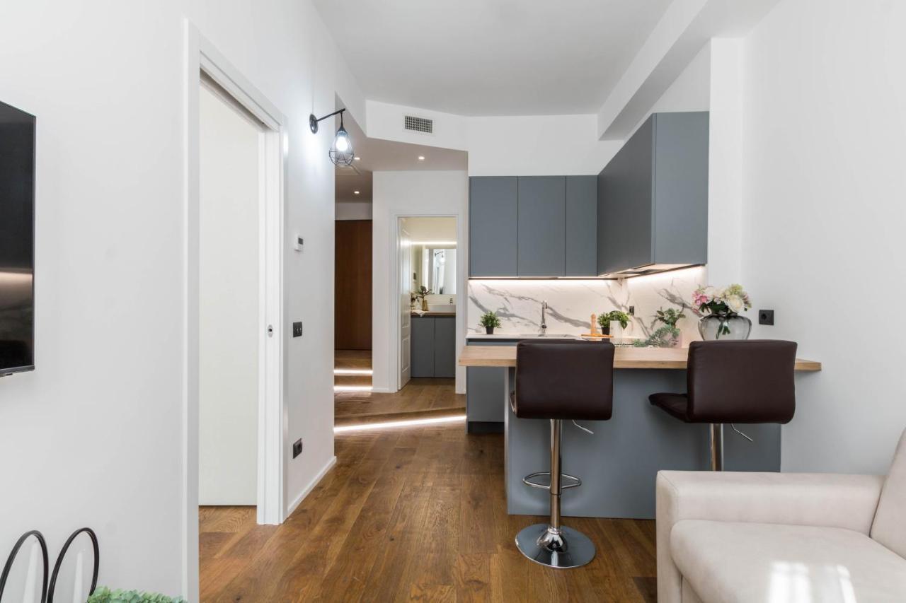 Duomo Heartbeat Studio - Via Disciplini Milan Luaran gambar