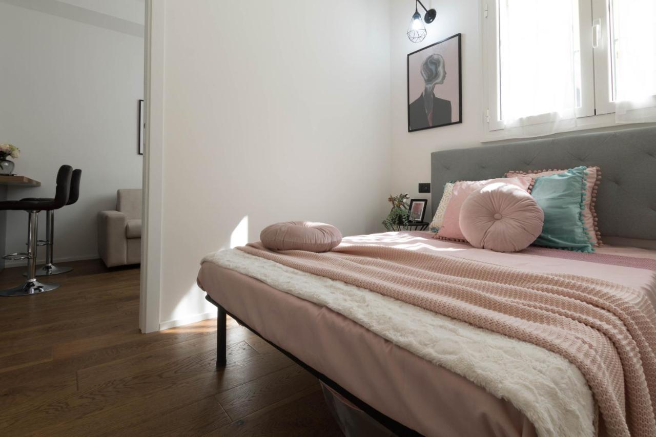 Duomo Heartbeat Studio - Via Disciplini Milan Luaran gambar