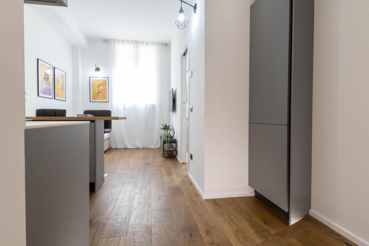 Duomo Heartbeat Studio - Via Disciplini Milan Luaran gambar